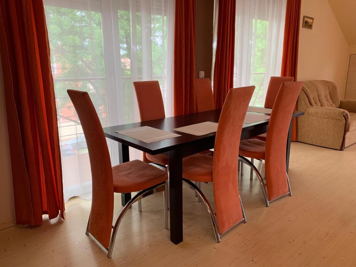INDI Apartman Siófok Bagian luar foto