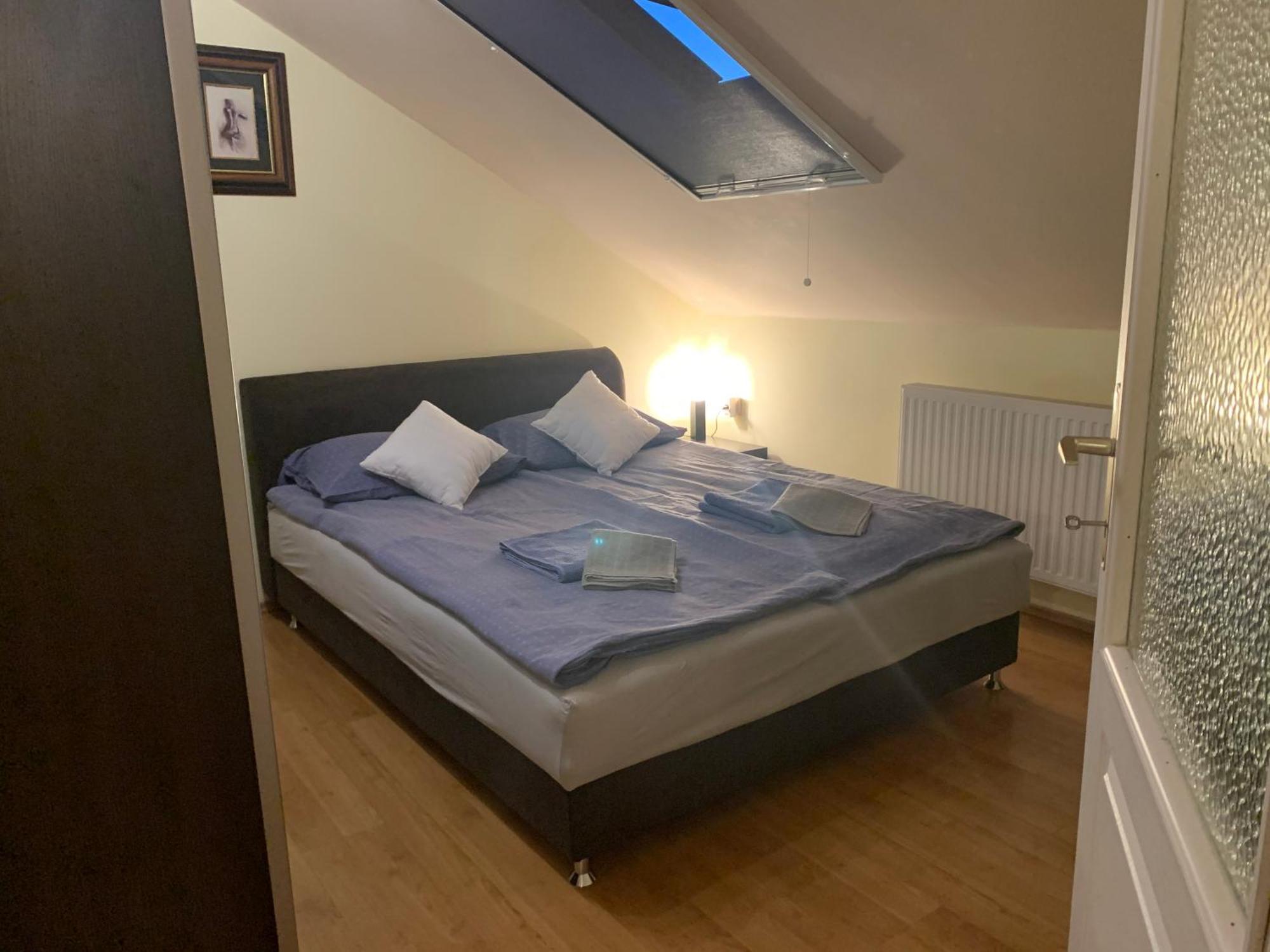 INDI Apartman Siófok Bagian luar foto